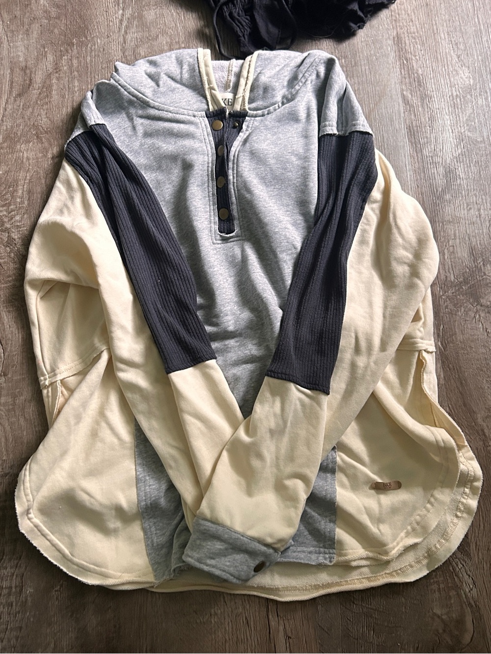 BKE Gray & Cream Henley Hooded Sweatshirt